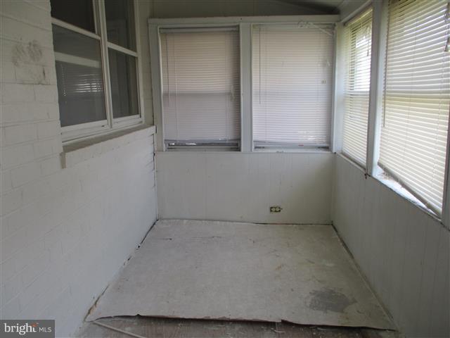 421 Scarsdale Road Baltimore, MD 21224 - Photo 8 of 26 Interior (General)