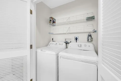 $775,000 | 550 Tops'l Beach Boulevard, Unit 409, Miramar Beach, FL 32550