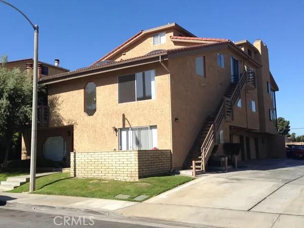 $2,675 | 16761 Moody Circle, Huntington Beach, CA 92649