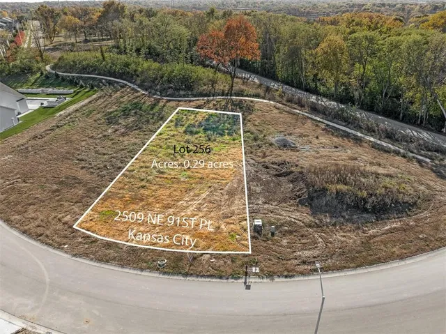 $95,000 | 2509 Northeast 91st Place, Kansas City, MO 64156