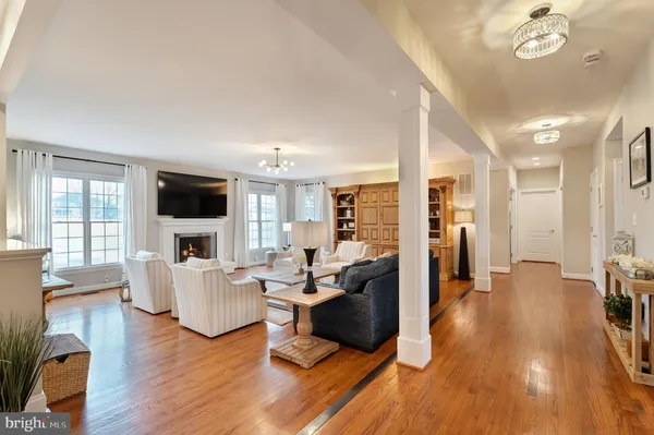 $2,450,000 | 19770 Willowdale Place, Ashburn, VA 20147