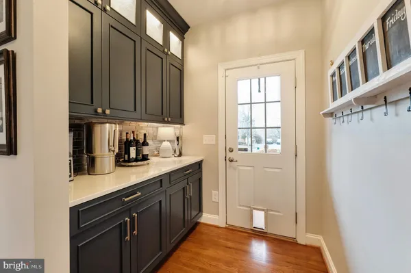 $2,450,000 | 19770 Willowdale Place, Ashburn, VA 20147