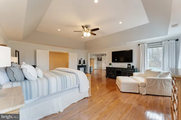 $2,450,000 | 19770 Willowdale Place, Ashburn, VA 20147