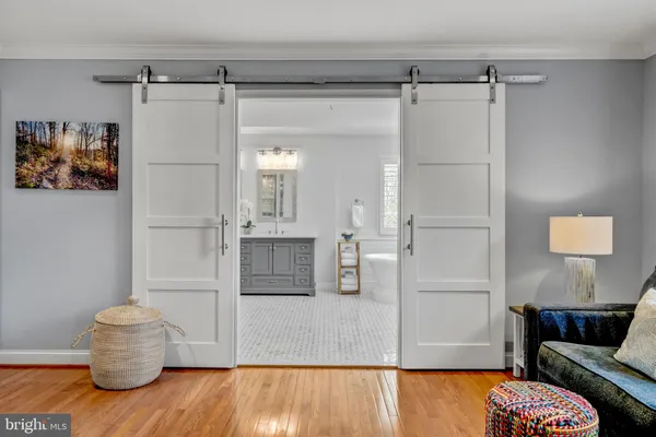 $2,450,000 | 19770 Willowdale Place, Ashburn, VA 20147