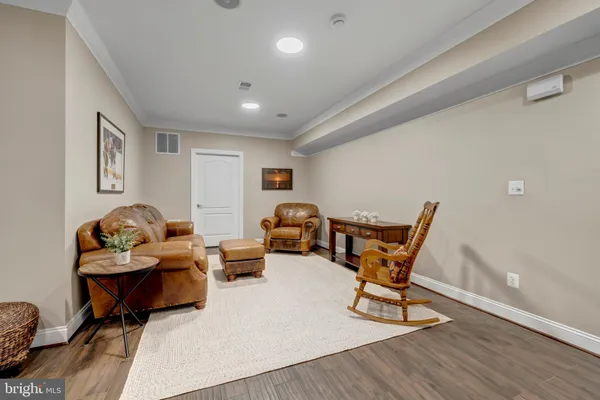 $2,450,000 | 19770 Willowdale Place, Ashburn, VA 20147