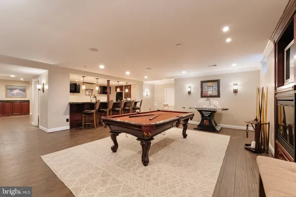 $2,450,000 | 19770 Willowdale Place, Ashburn, VA 20147