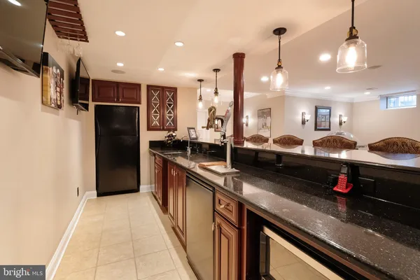 $2,450,000 | 19770 Willowdale Place, Ashburn, VA 20147