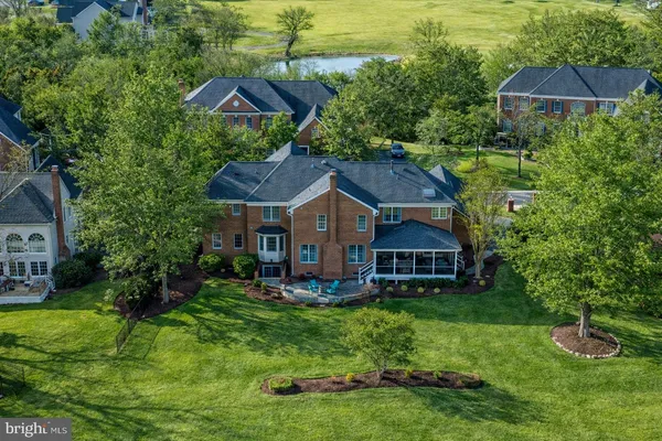 $2,450,000 | 19770 Willowdale Place, Ashburn, VA 20147