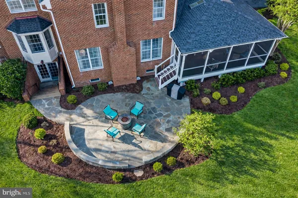 $2,450,000 | 19770 Willowdale Place, Ashburn, VA 20147
