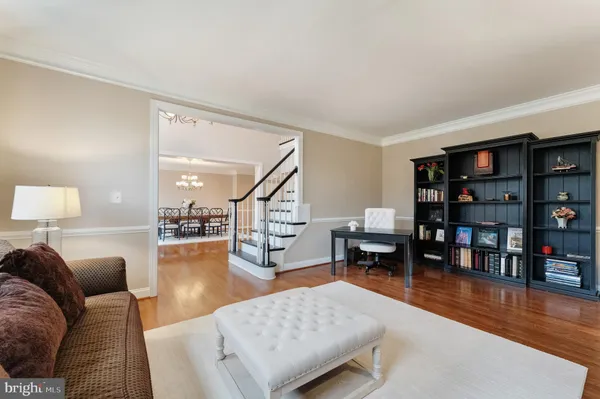 $2,450,000 | 19770 Willowdale Place, Ashburn, VA 20147