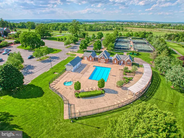 $2,450,000 | 19770 Willowdale Place, Ashburn, VA 20147