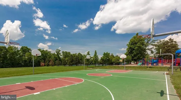 $2,450,000 | 19770 Willowdale Place, Ashburn, VA 20147