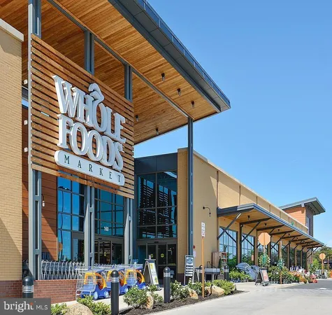 $2,450,000 | 19770 Willowdale Place, Ashburn, VA 20147