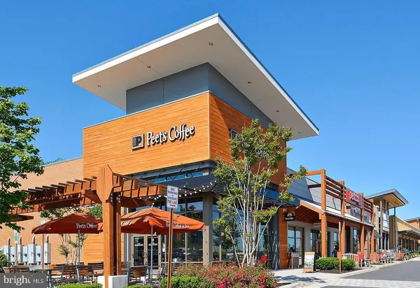 $2,450,000 | 19770 Willowdale Place, Ashburn, VA 20147