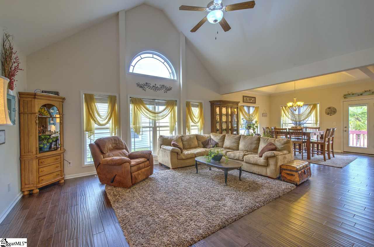 205 Streams Way Anderson, SC 29625 - Photo 6 of 36