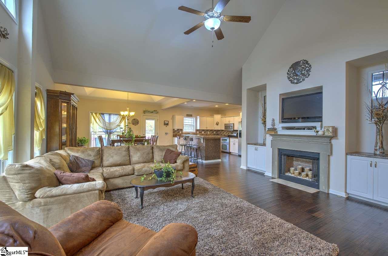 205 Streams Way Anderson, SC 29625 - Photo 8 of 36