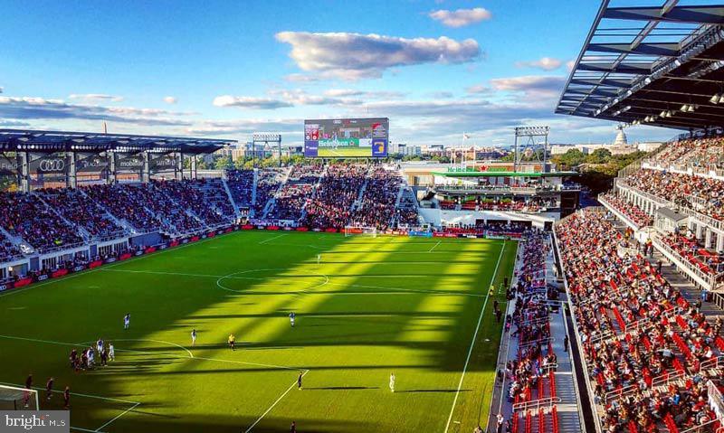 490 M Street Southwest, Unit W705 & 709 Washington, DC 20024 - Photo 19 of 37 a view of a parking area