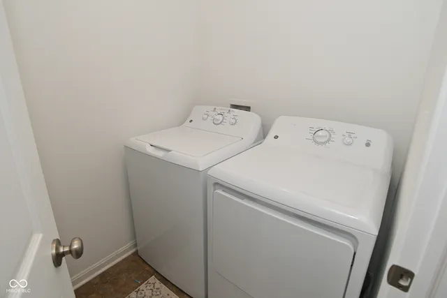 $335,000 | 2406 Boneset Drive, Plainfield, IN 46168