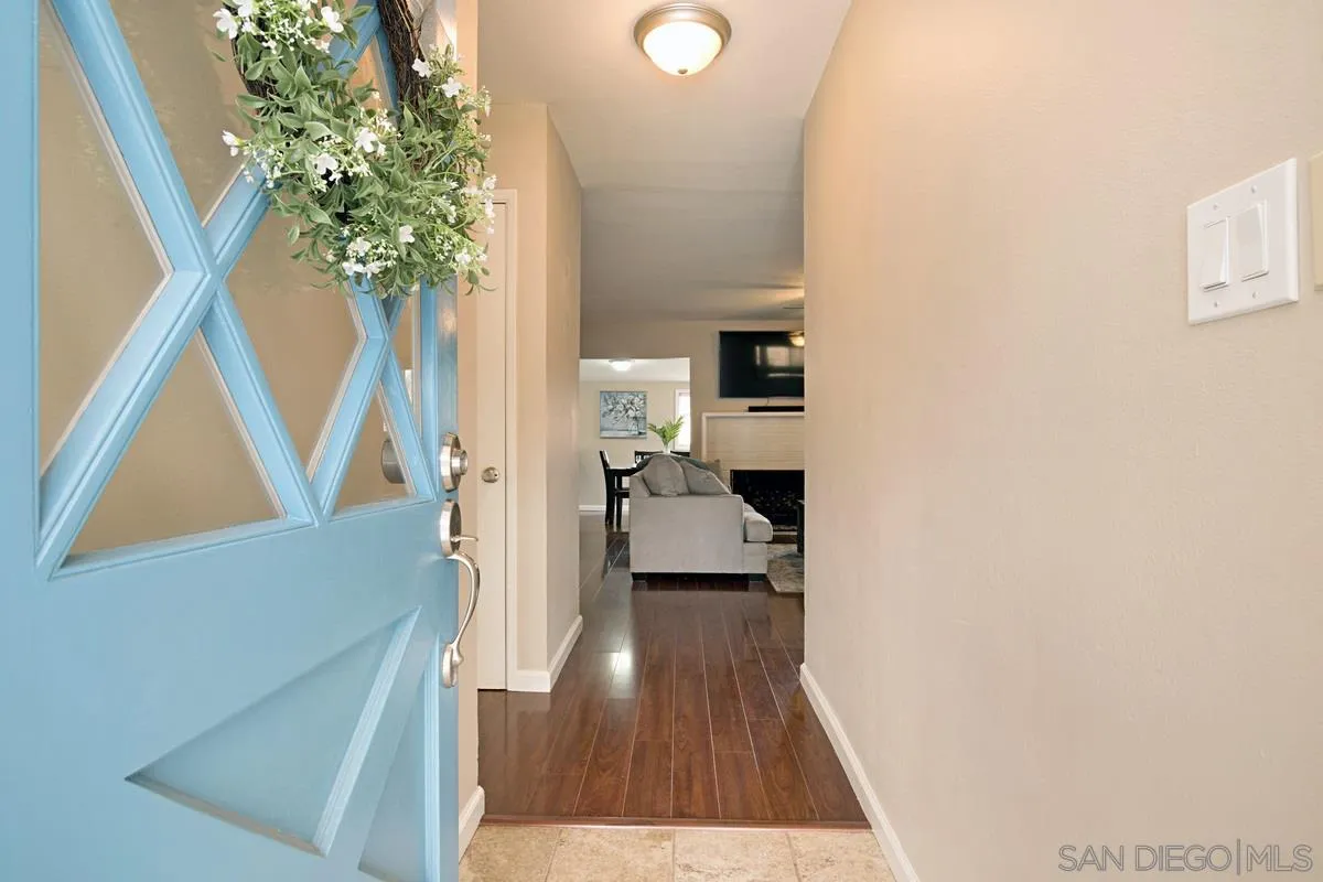 14112 Frame Road Poway, CA 92064 - Photo 2 of 30 a picture of a living room