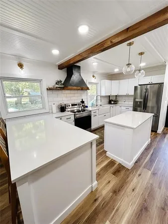$299,900 | 1002 North Water Street, Pittsburg, KS 66762