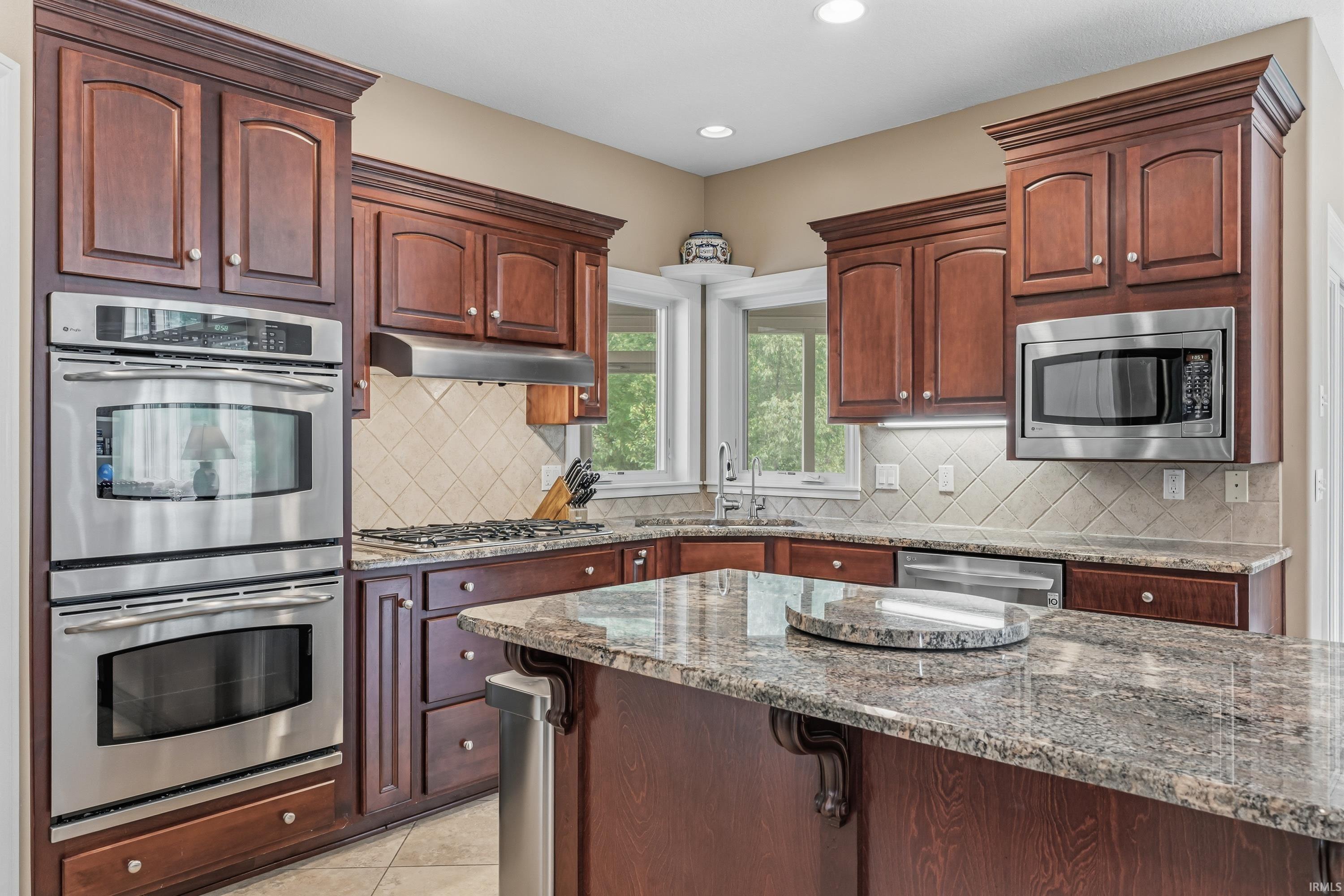 12516 Covington Manor Farms Road Fort Wayne, IN 46814 - Photo 13 of 35