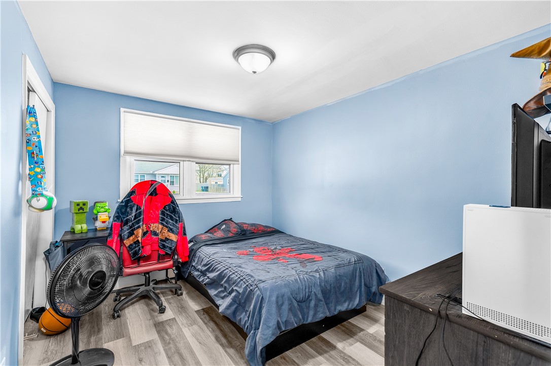 148 Asylum Road Warwick, RI 02886 - Photo 8 of 13