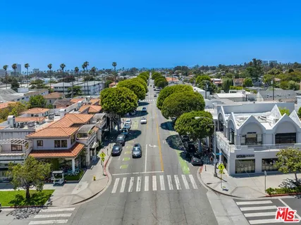 a picture of houses with outdoor space