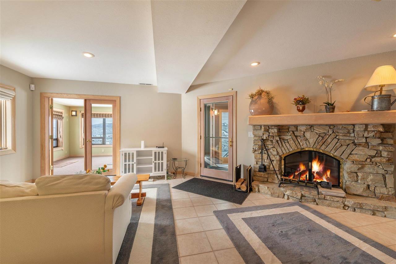 12288 Ski Slope Way Truckee, CA 96161 - Photo 16 of 21