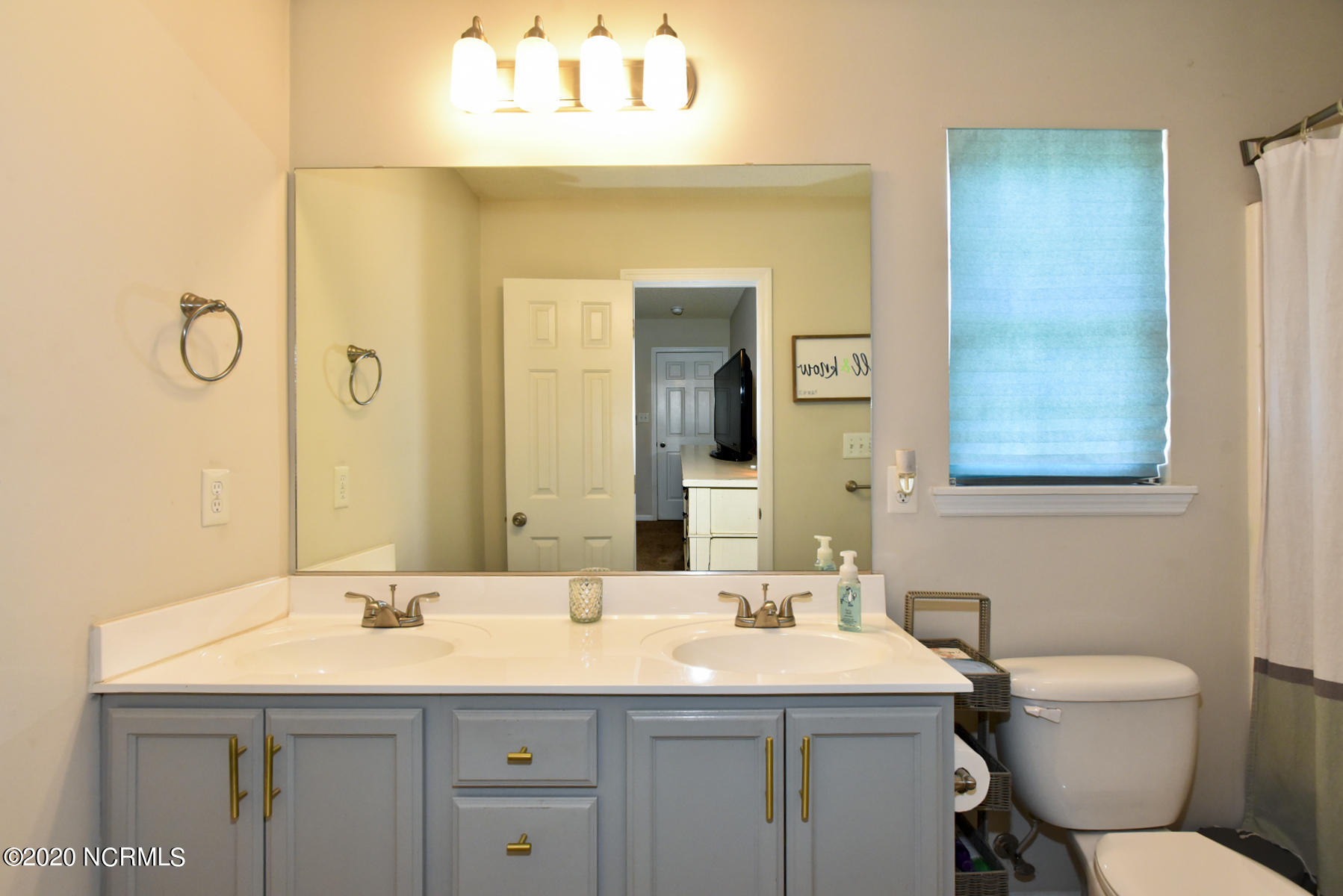 102 Burrell Lane Richlands, NC 28574 - Photo 31 of 40 095