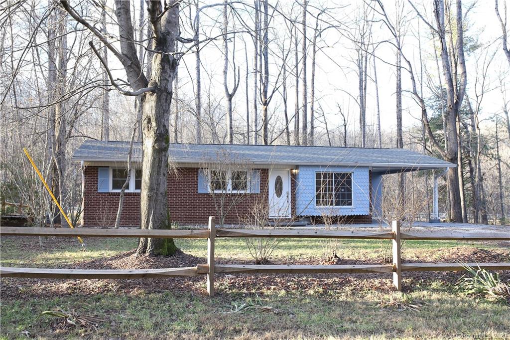 1821 Fairview Road Marion, NC 28752 - Photo 1 of 26