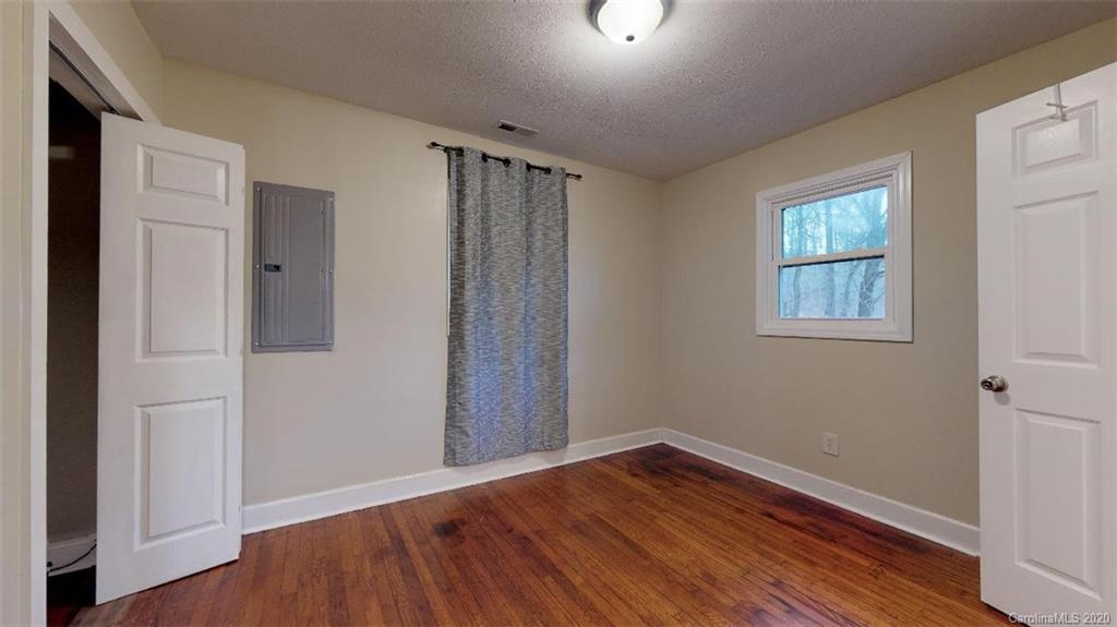 1821 Fairview Road Marion, NC 28752 - Photo 14 of 26