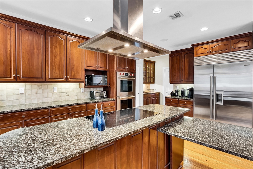 12 Greenwood Road Hopkinton, MA 01748 - Photo 13 of 42 Gallery Image 13