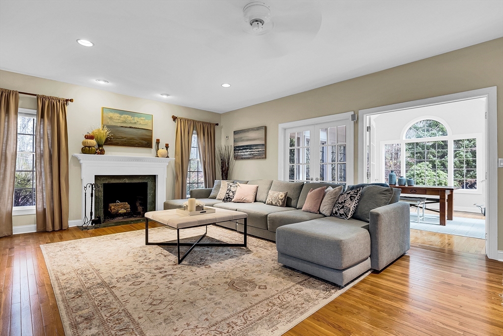 12 Greenwood Road Hopkinton, MA 01748 - Photo 17 of 42 Gallery Image 17