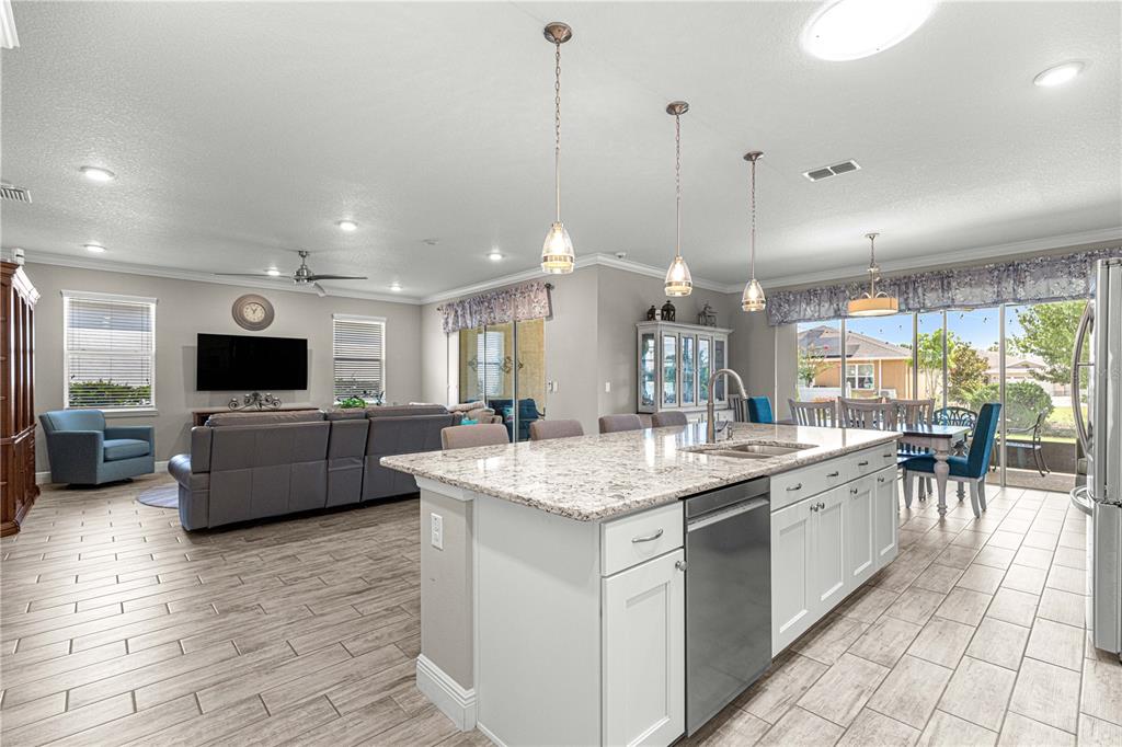 9041 Southwest 88th Place Ocala, FL 34481 - Photo 13 of 63