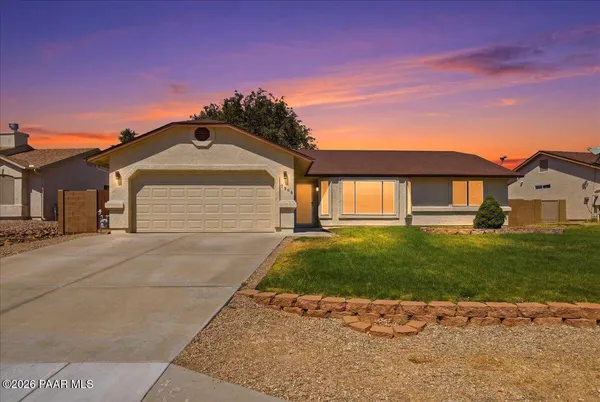 $425,000 | 7306 North Sunrise Vista, Prescott Valley, AZ 86315