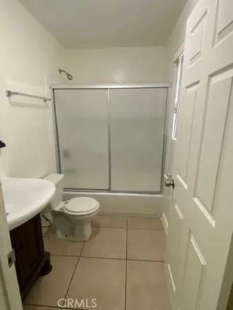 $3,500 | 650 East 81st Street, Los Angeles, CA 90001