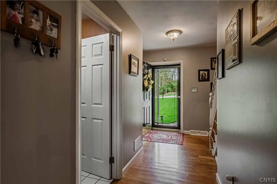 2831 Oneida Street Paris, NY 13456 - Photo 7 of 48