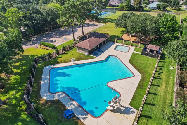 $495,000 | 20627 Sunny Shores Drive, Houston, TX 77346