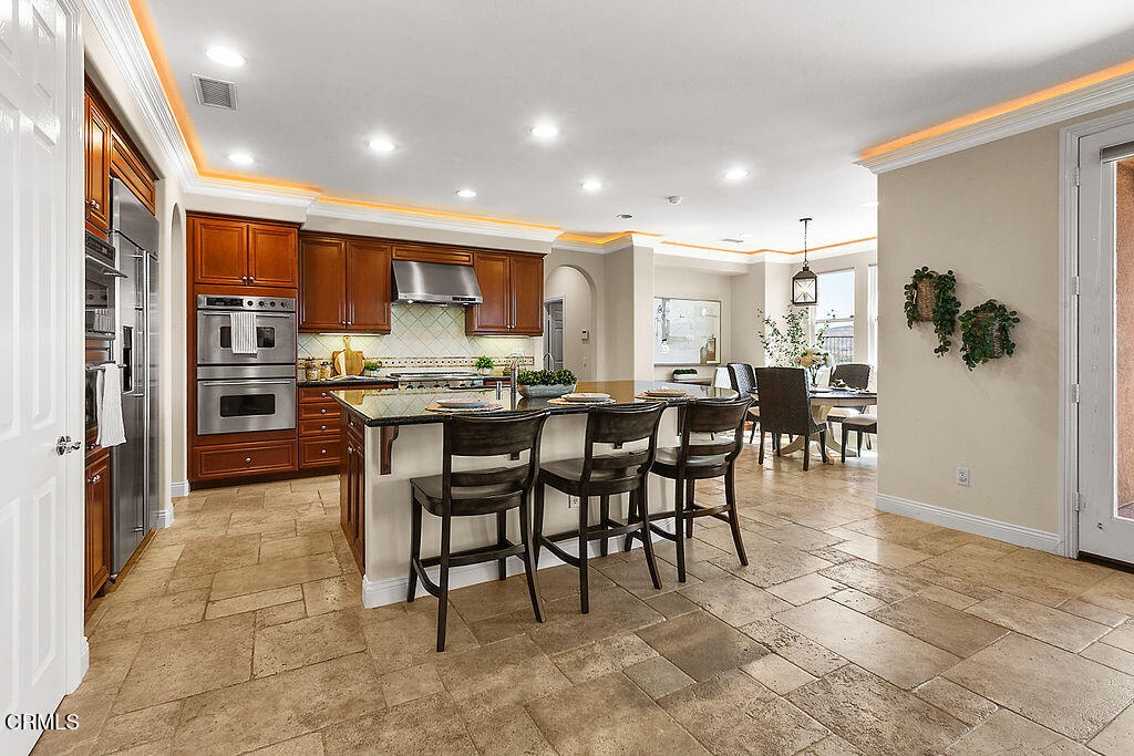 14216 Oneida Court Moorpark, CA 93021 - Photo 19 of 75 14216Oneida_October23,2024_0024