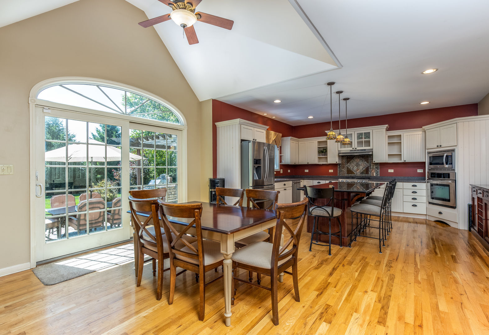 2943 East 1479th Road Ottawa, IL 61350 - Photo 8 of 41
