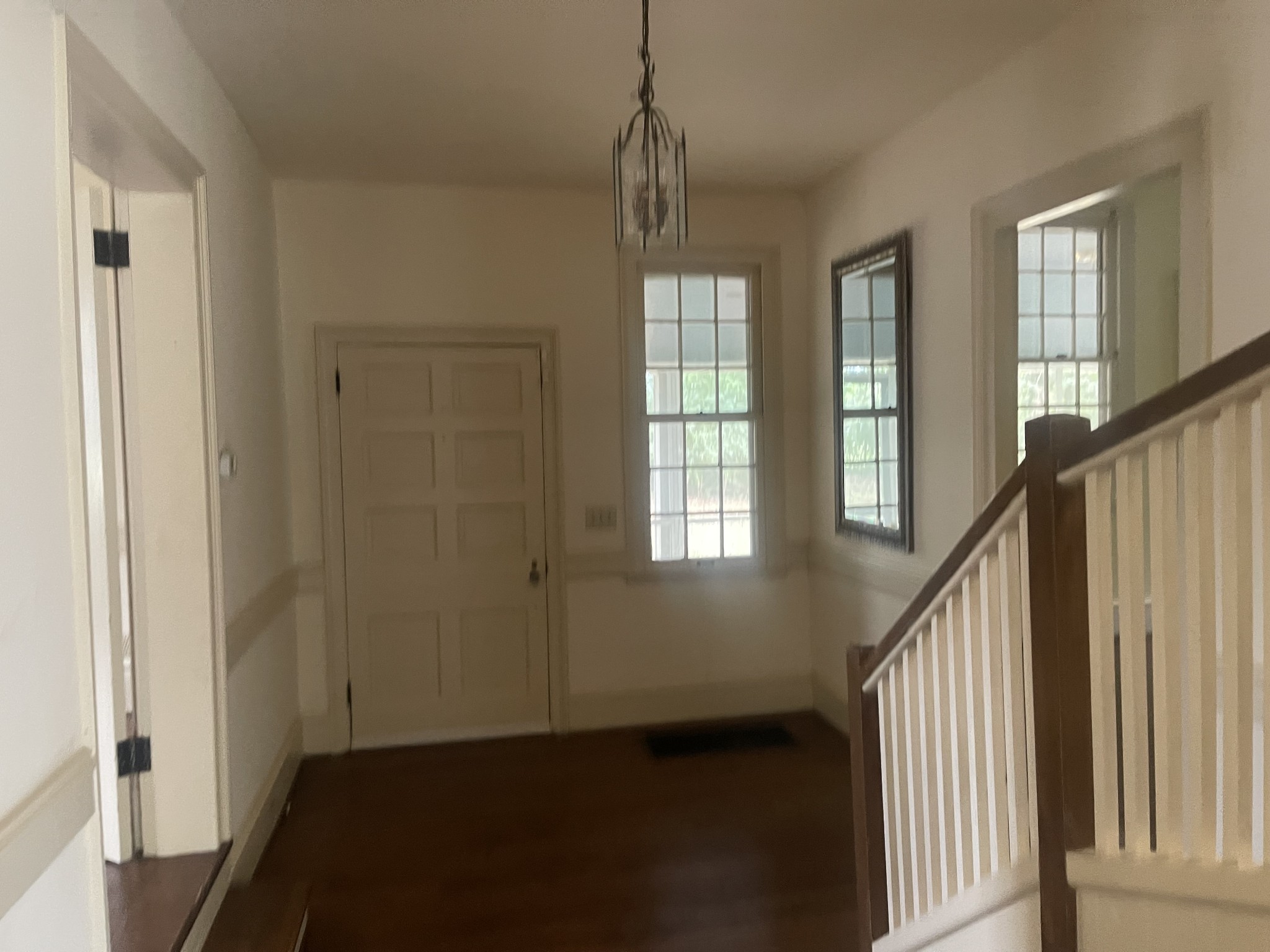 3088 Hillsboro Road Brentwood, TN 37027 - Photo 5 of 18 a view of an entryway with livingroom