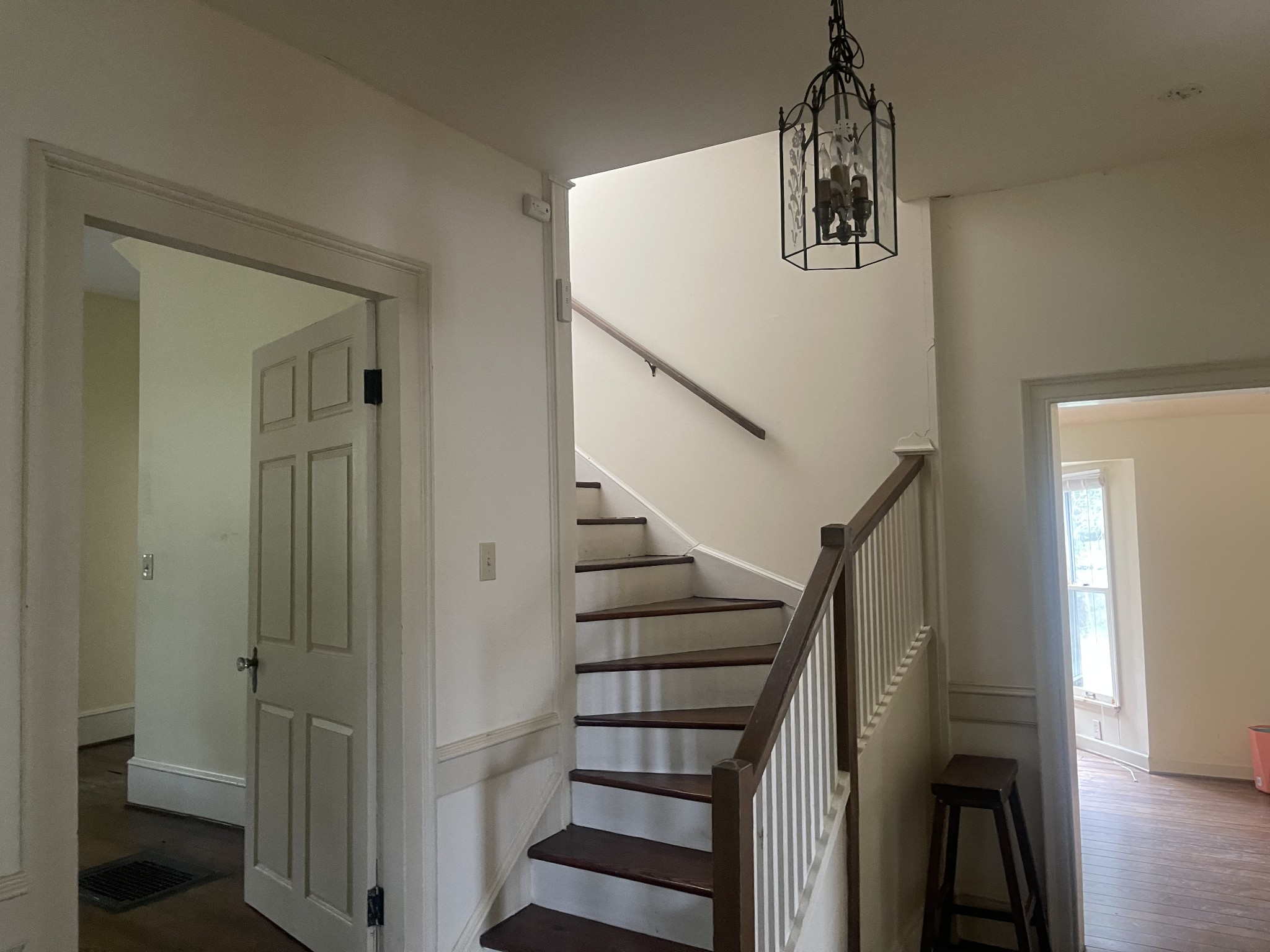 3088 Hillsboro Road Brentwood, TN 37027 - Photo 6 of 18 a view of entryway and hall with wooden floor