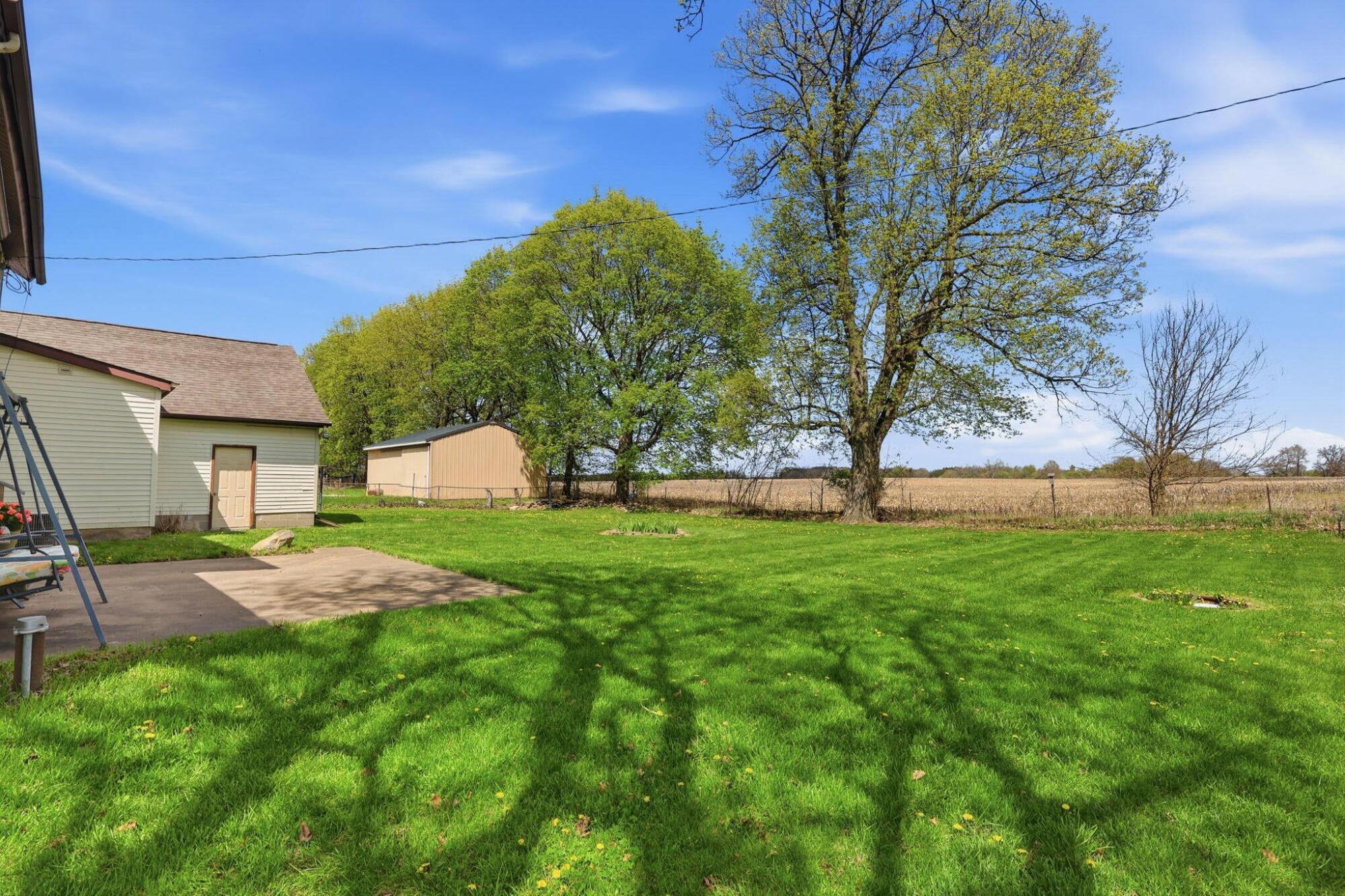 18511 Homer Road Marshall, MI 49068 - Photo 40 of 46 23-web-or-mls-2z6a8139 colin gipson-tans