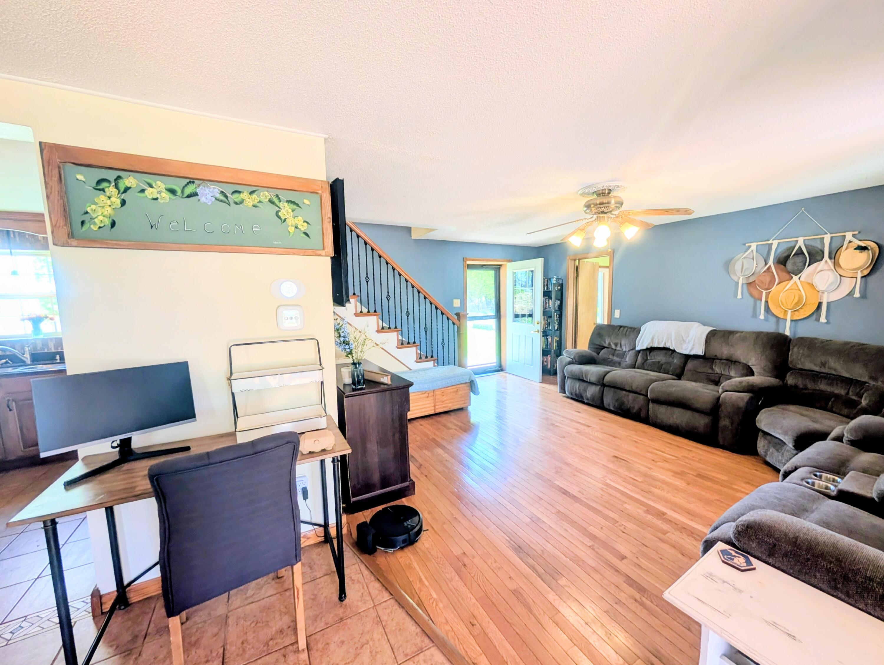 18511 Homer Road Marshall, MI 49068 - Photo 9 of 46 1000042510