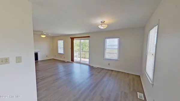 $2,000 | 243 Youpon Drive, Hubert, NC 28539