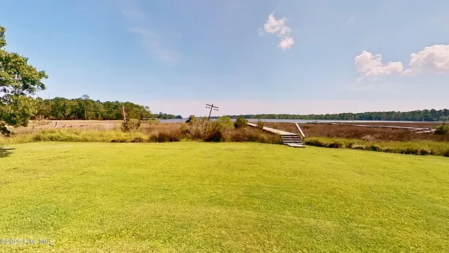 $2,000 | 243 Youpon Drive, Hubert, NC 28539