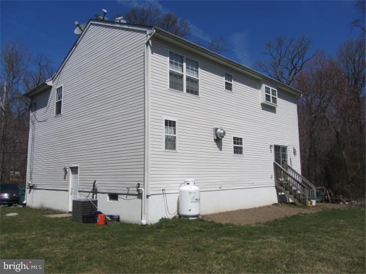2210 High Street Croydon, PA 19021 - Photo 17 of 25 Gallery Image 17