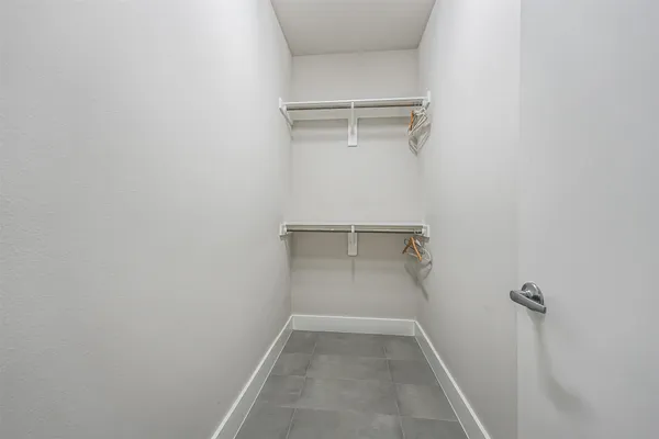 $2,890 | 2136 Dennis Street, Houston, TX 77004