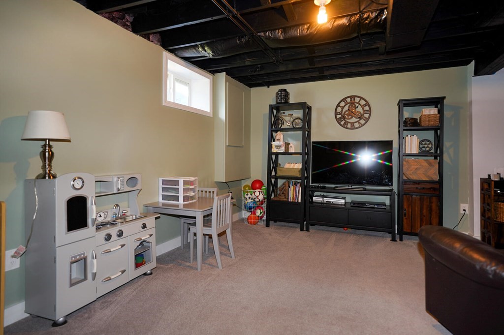 1 Bruce Road Woburn, MA 01801 - Photo 24 of 32 Gallery Image 24