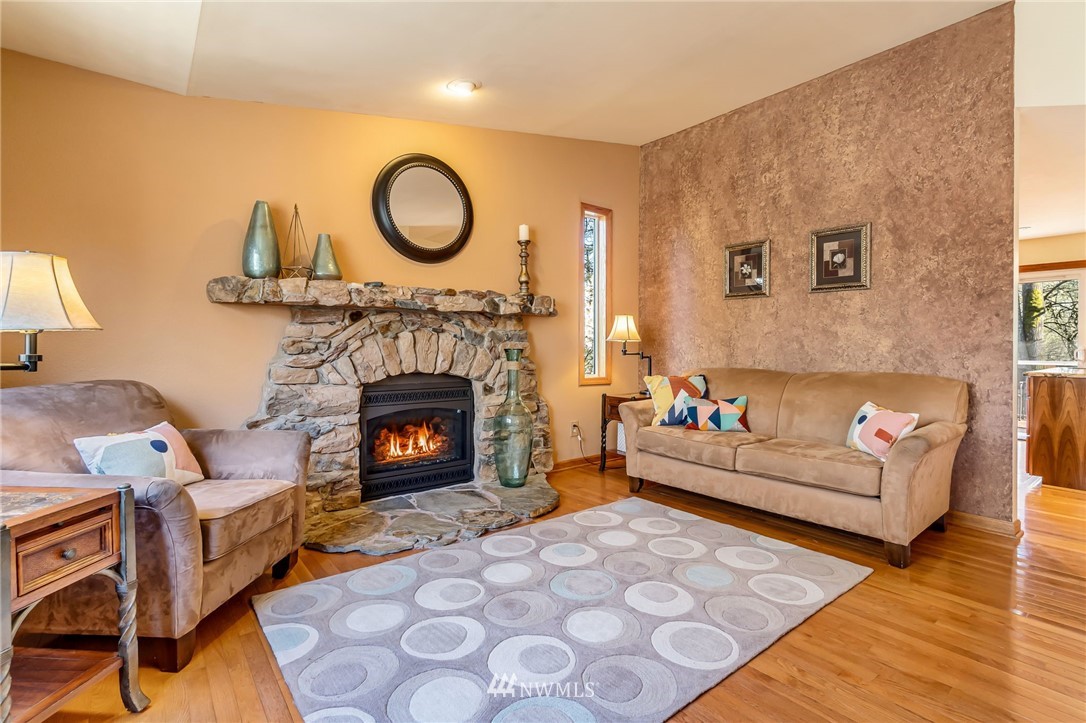 414 211th Place Southeast Bothell, WA 98021 - Photo 3 of 29